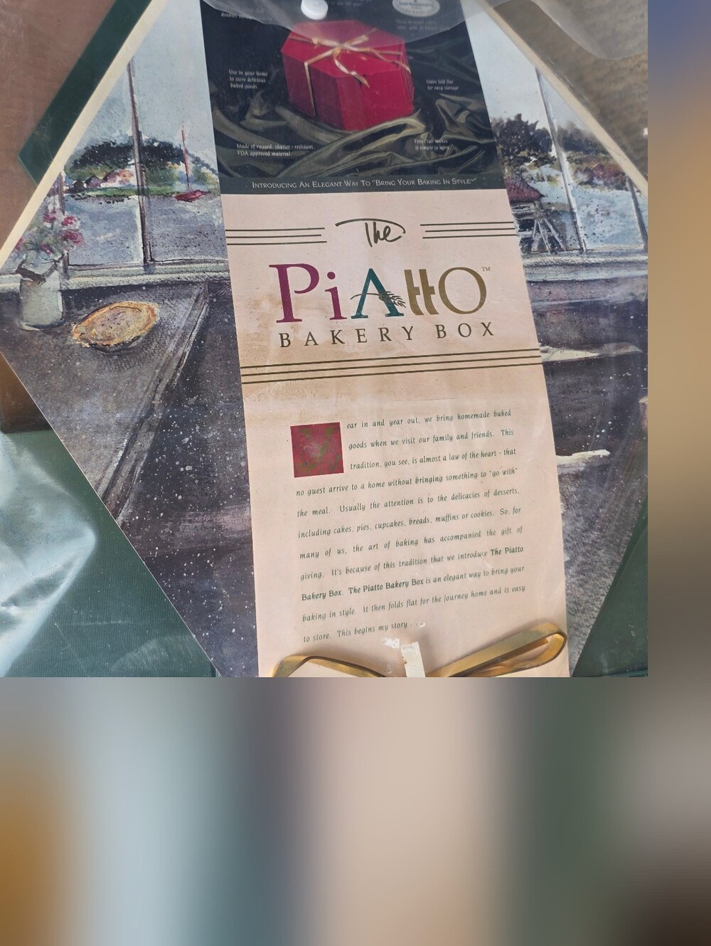 The Piatto Bakery Box Decorative Tin - Multicolor